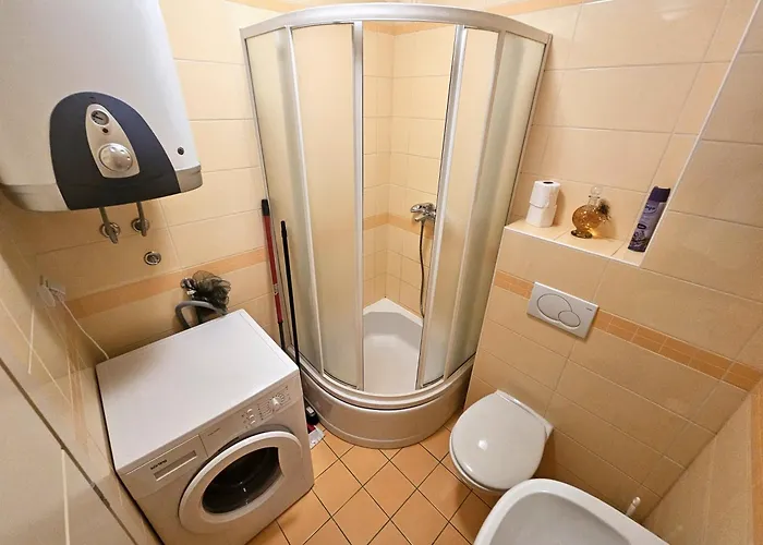 Tara 아파트 푸나트